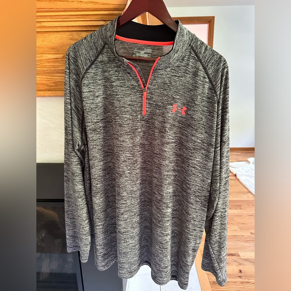 Under Armour dry fit long sleeve. XL. Never worn.